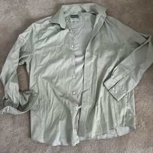 Men’s mint green button down shirt